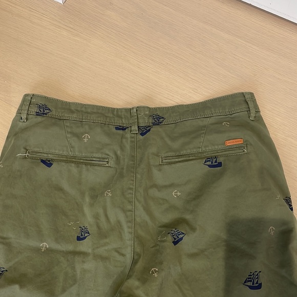 Mens Nautical themed shorts - Picture 2 of 7